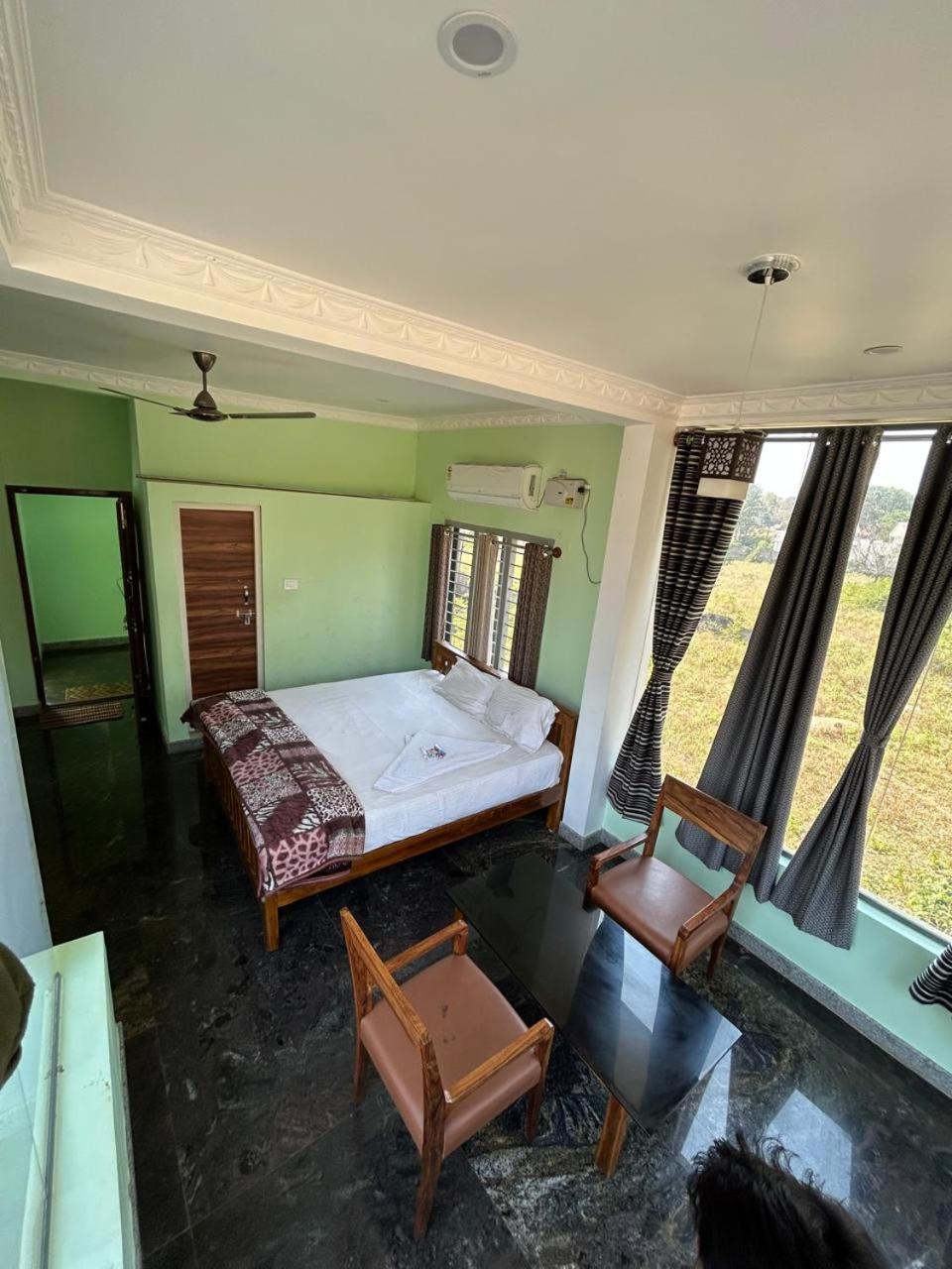 Yelagiri Goldhill Resort Екстер'єр фото