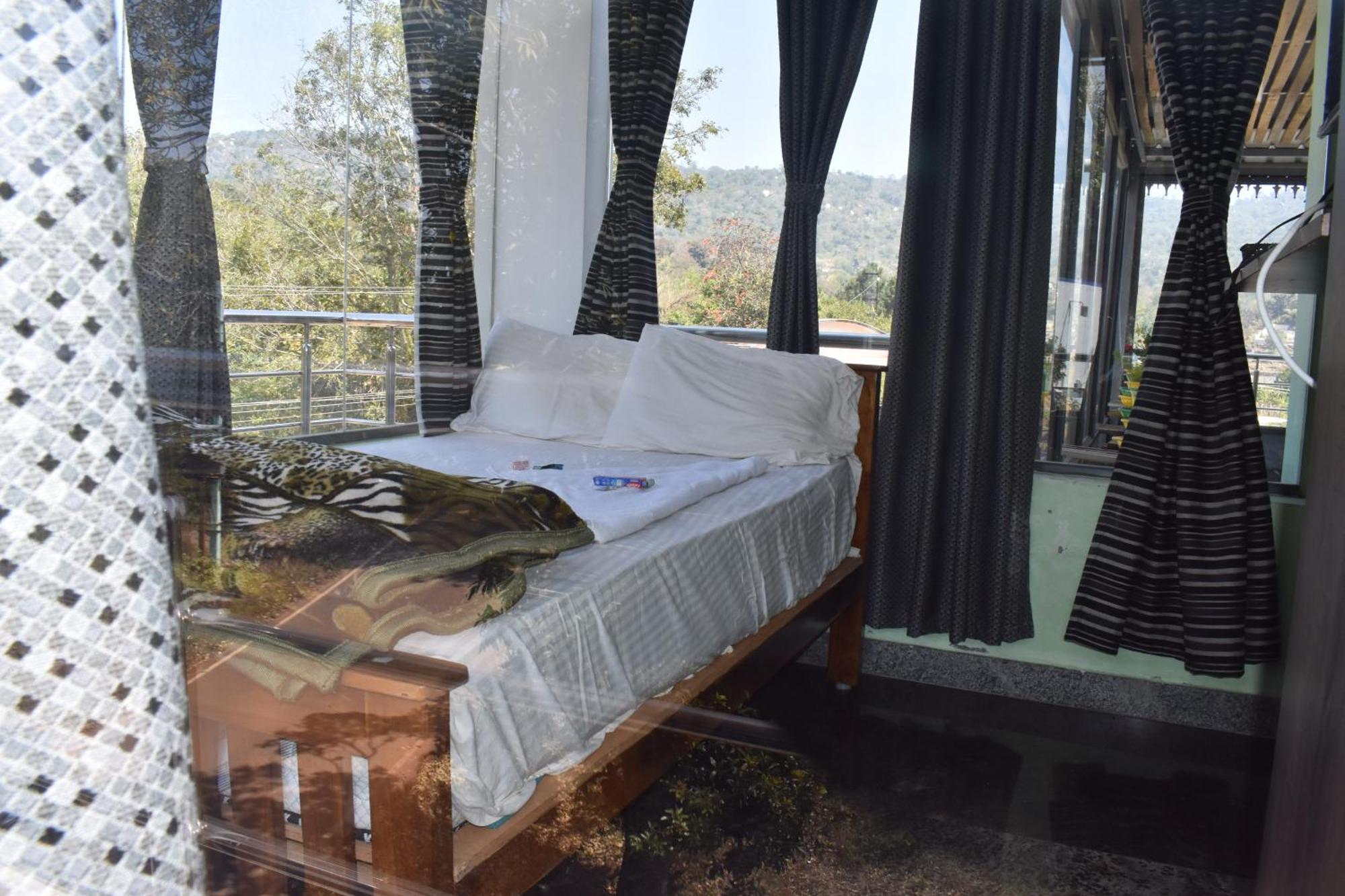 Yelagiri Goldhill Resort Екстер'єр фото